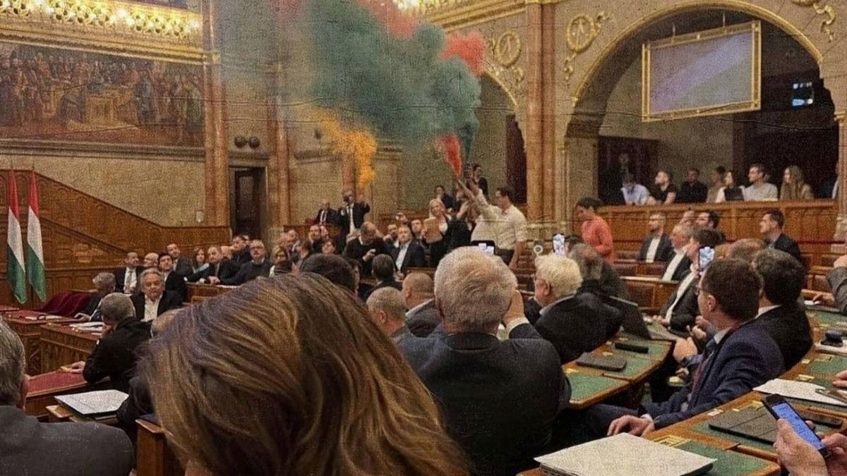 Kiverte a biztosítékot a baloldal féktelen akciója: „merénylet történt a parlamentben”