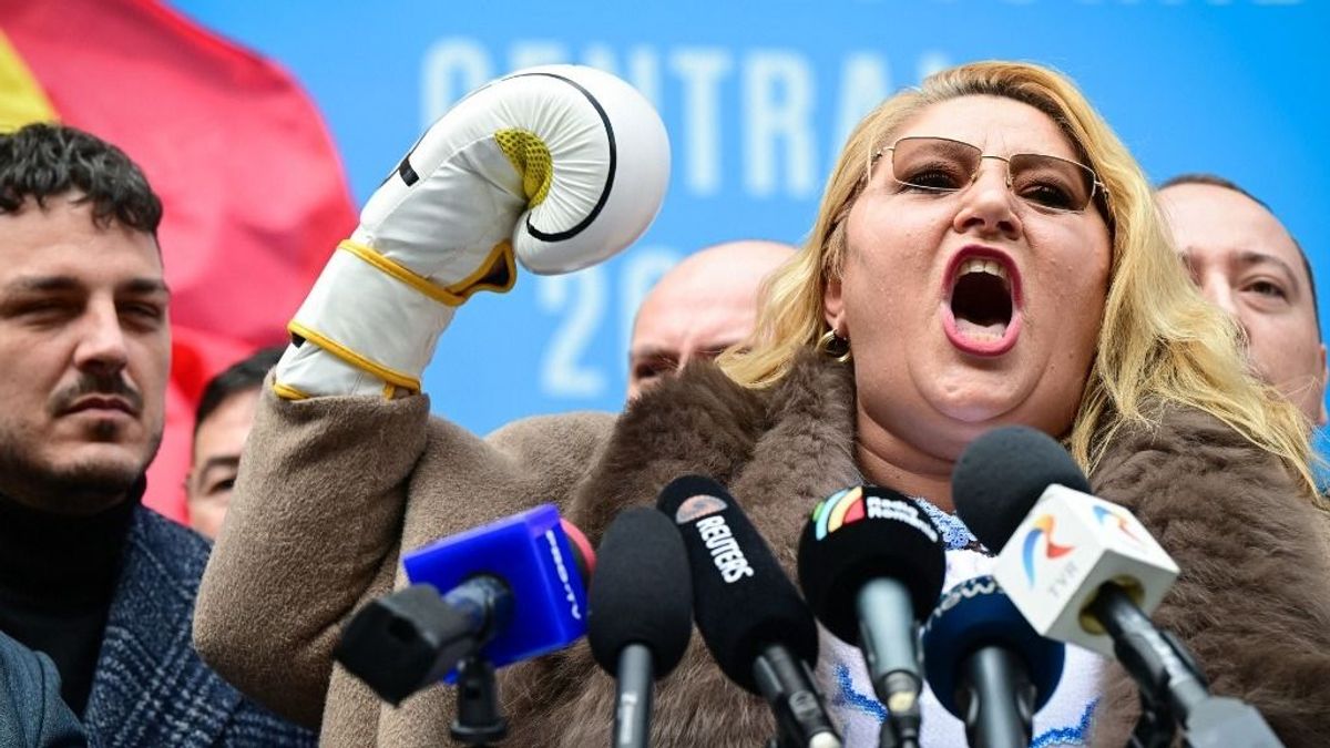 A román szélsőjobbos jelölt kiborult: Trumpot és Putyint hívja segítségül