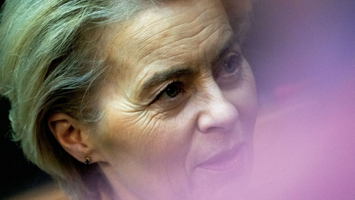 Nyilvánosság kizárva: Manipulálja az ngó-knak szétosztott pénz átláthatóságát az EU