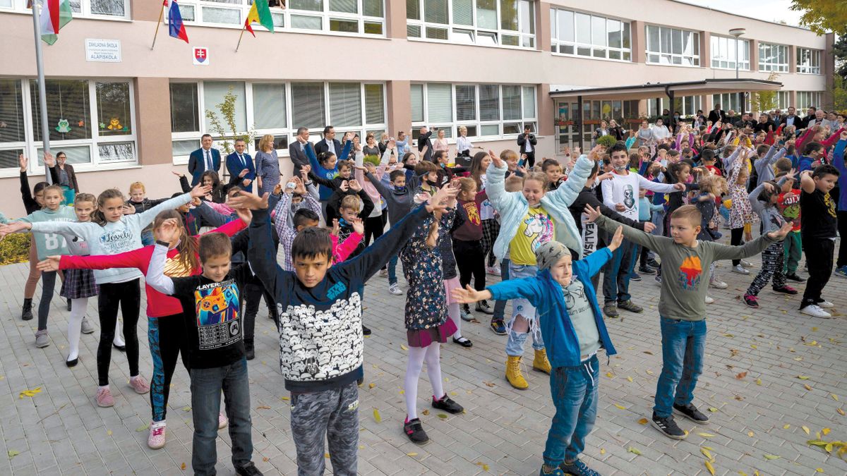 Iskolahalál fenyeget Felvidéken – a szlovákok szerint csak „észszerűsítésről” van szó