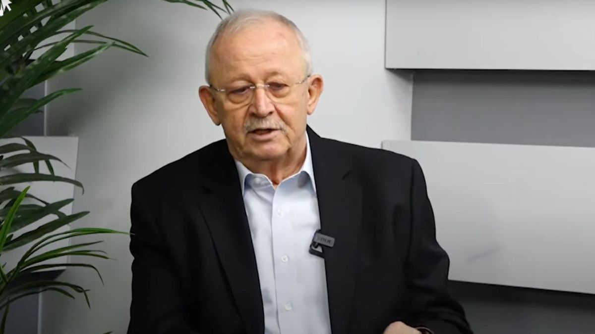 Kuncze Gábor hatalmas öngólt lőtt, Magyar Péter foghatja a fejét