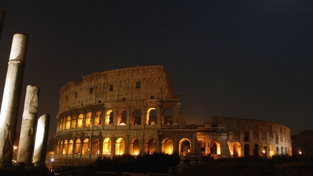 Brutális bandaháború robbant ki a migránsok között a Colosseum előtt, a helyiek és a turisták szeme láttára