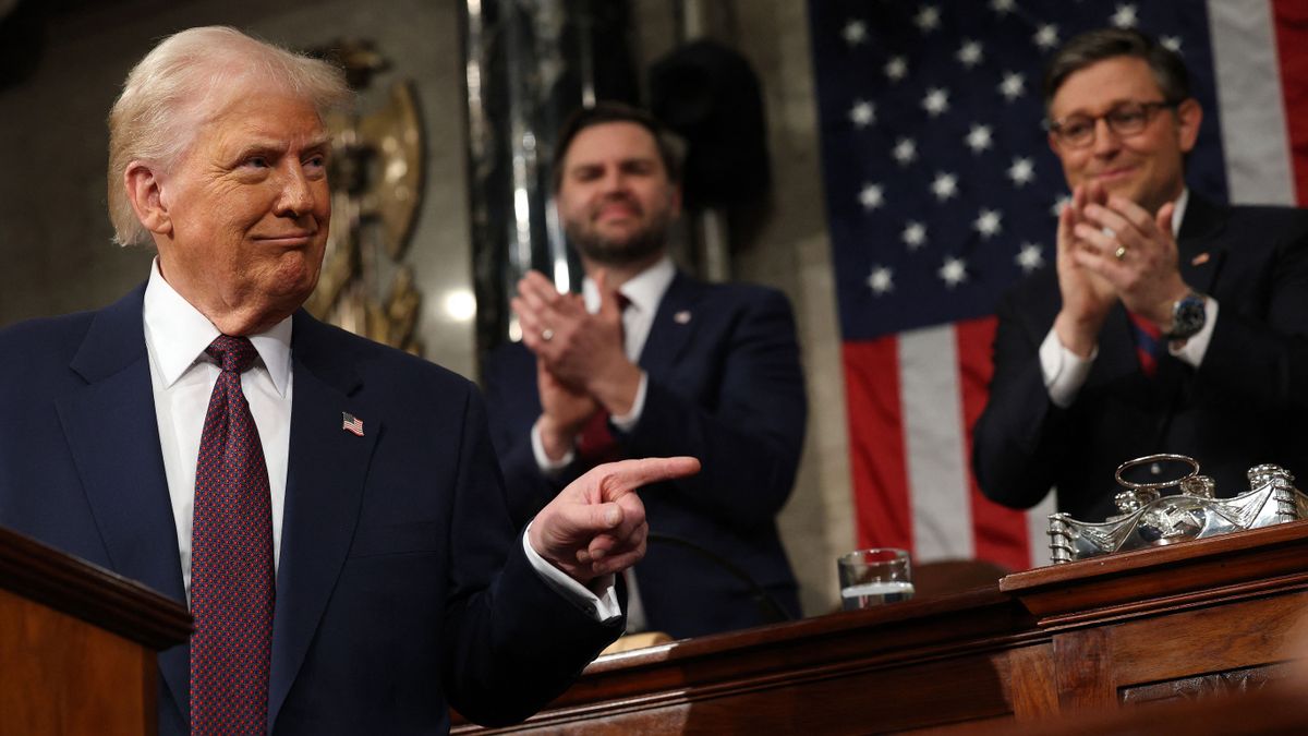 Trump: „Komoly tárgyalásokat folytatunk Oroszországgal – készen állnak a békére” (VIDEÓ)