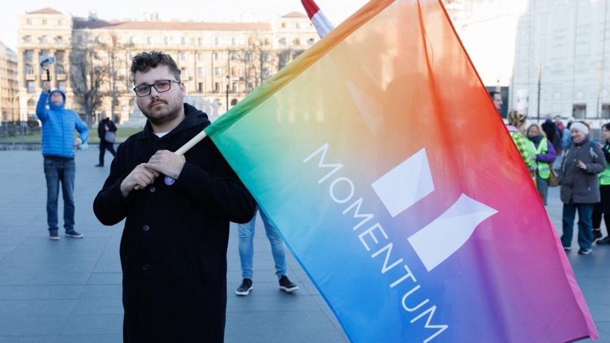 A magyar ellenzék önsorsrontó hülyékből áll