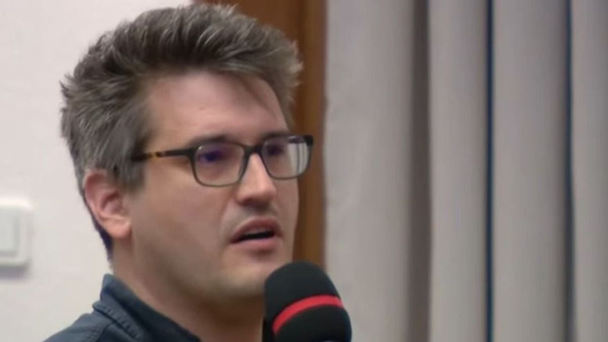 Hiába mentegetik: minden határt átlépett a 24.hu újságírója a Kormányinfón – ennek következménye lesz (VIDEÓ)