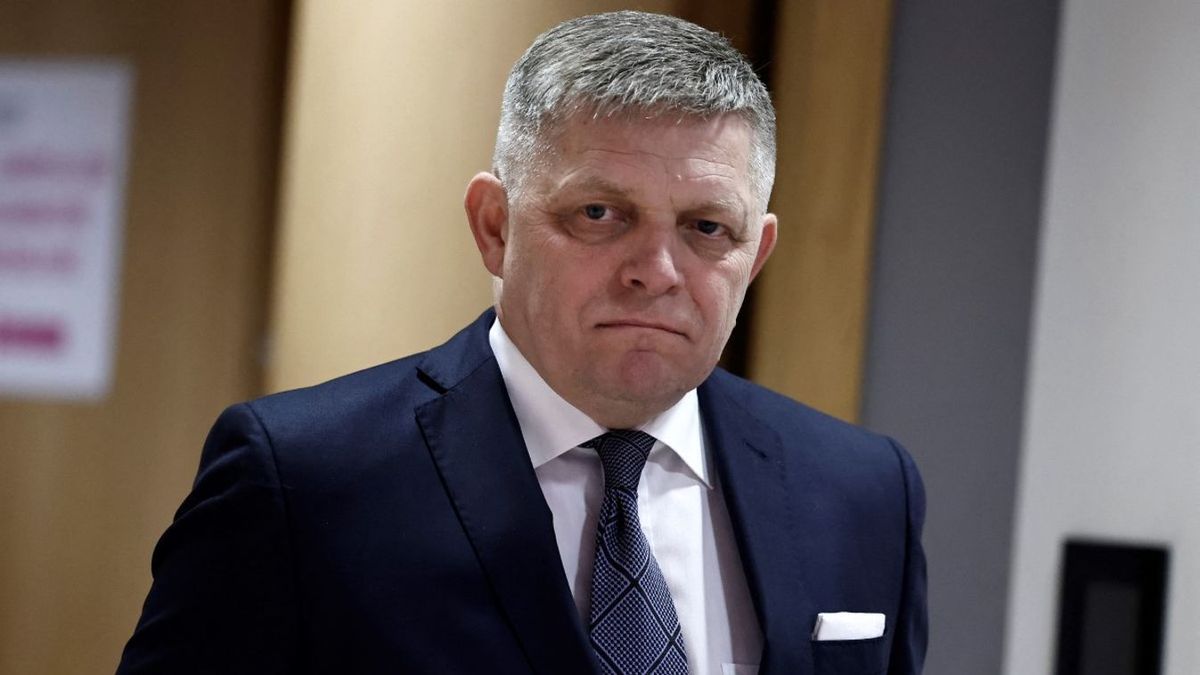 Fico pálfordulása: így győzte meg a szlovák kormányfőt az uniós mainstream