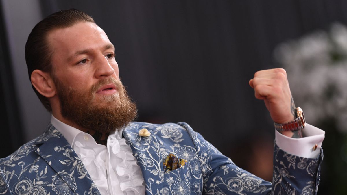 McGregor harcba száll az elnöki székért – „Írország elveszíti írségét”, ha ő nem lép közbe