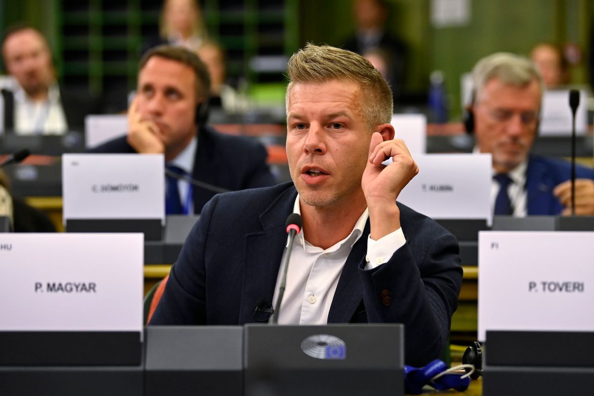 Strasbourg, 2024. október 7.
Magyar Péter, a Tisza párt EP-képviselõje felszólal az Európai Parlament mezõgazdasági és vidékfejlesztési bizottságának rendkívüli ülésén Strasbourgban 2024. október 7-én. 