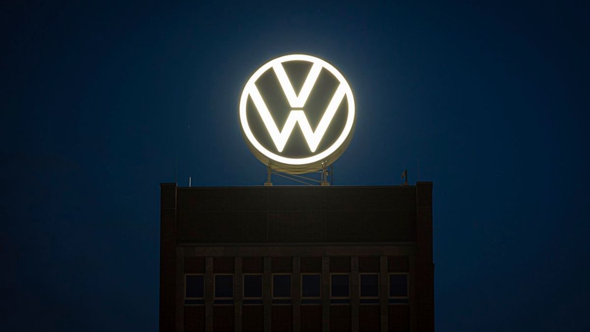 Jöhetnek a Volkswagen tankok? Hadiipari óriás vetett szemet a német autógyártó telephelyére