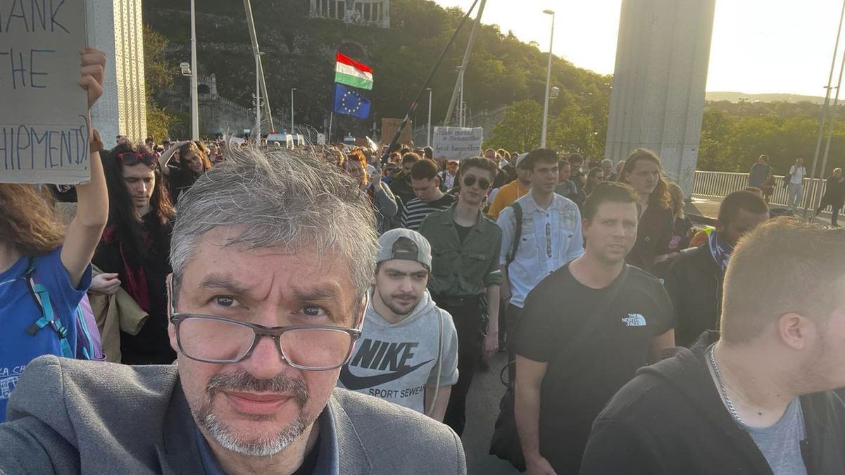 Balázsékat hiányolni, Hadházyt dudálni fogják az autósok – érdekesnek ígérkezik a keddi munkanap
