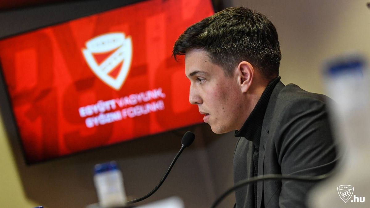 „Kevesebb bulit, több eredményt!” – az NB I-es csapat ultrái alaposan kiosztották a balhéba keveredett sportigazgatót