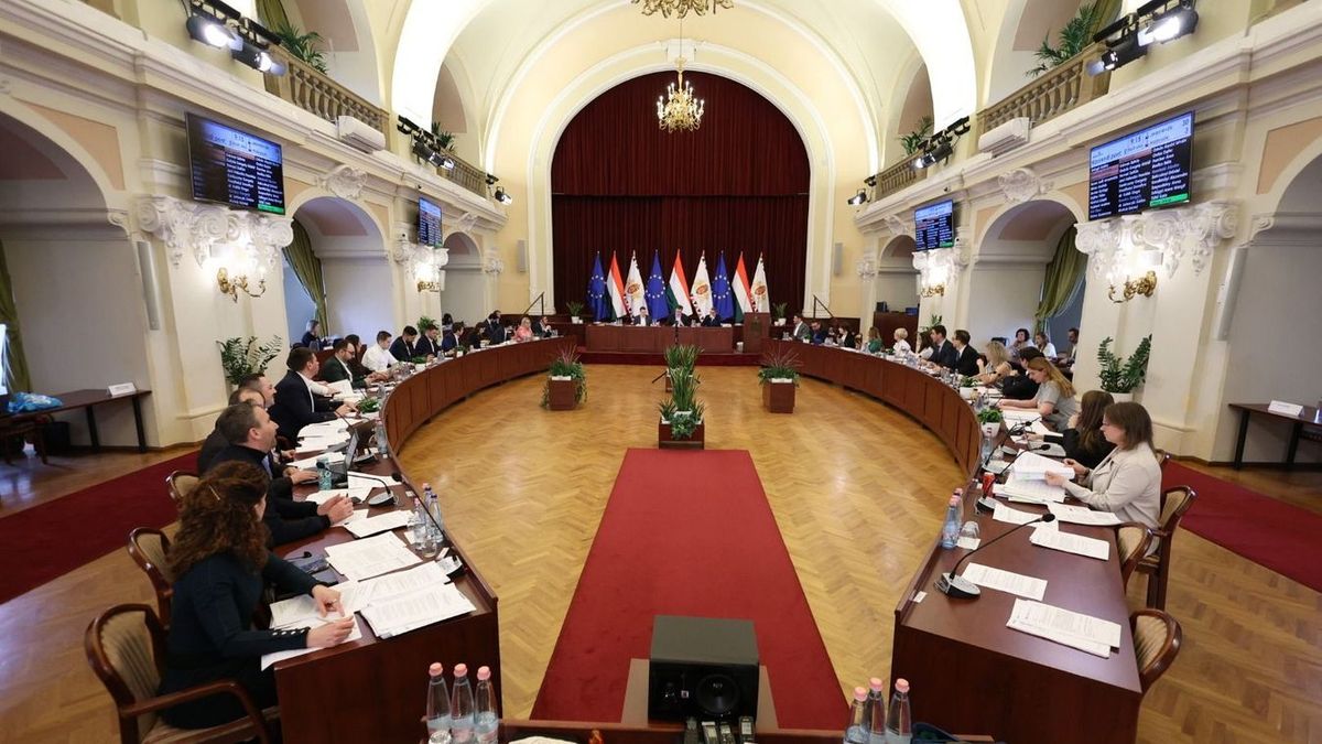 Etikai kódexet sürgetnek a fővárosban: kemény szankciók jöhetnek