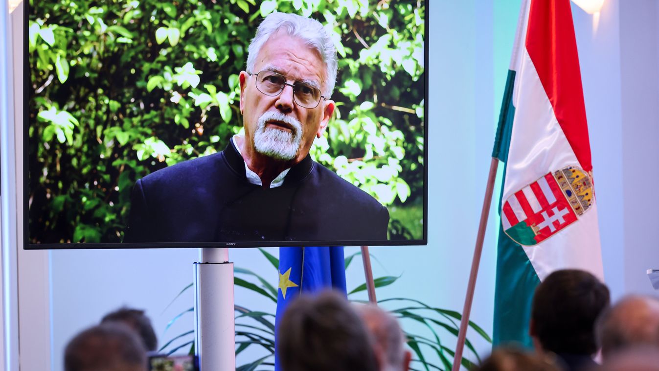 Könyvbemutatóval emlékeztek Jankovics Marcellra