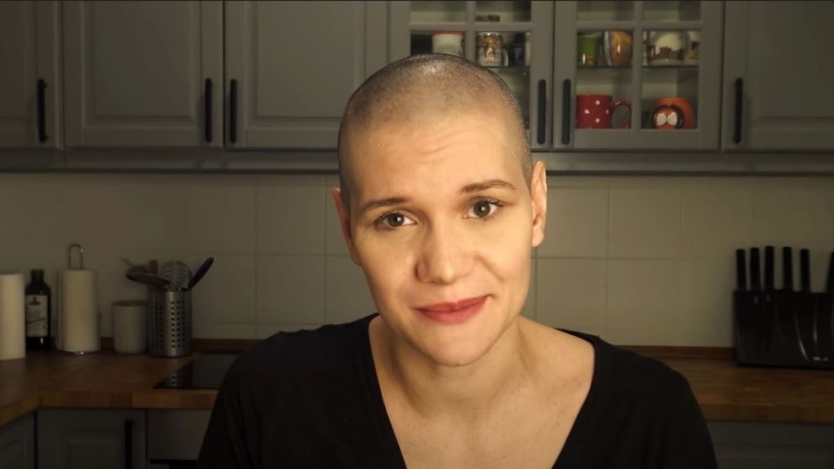 Pottyondy Edina megbukott, az erdélyi magyarok nem vevők a vérlázító poénjaira