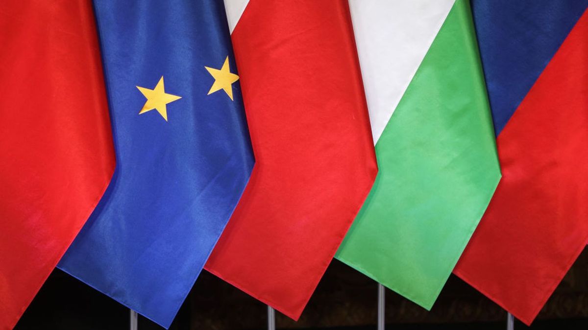 Az egyik V4-es ország váratlanul bejelentette: több mint fél évszázad után leválnak az orosz kőolajról