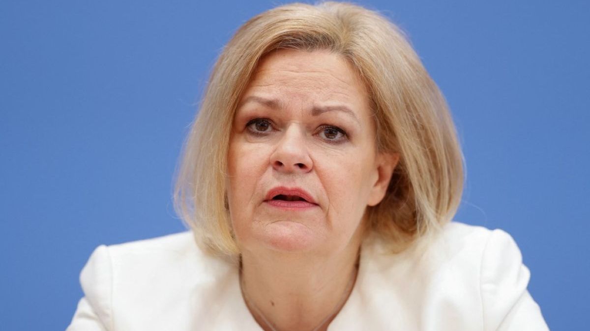 Borzalmas beismerést tettek a németek: már a diákokat is felkészítenék a háborúra
