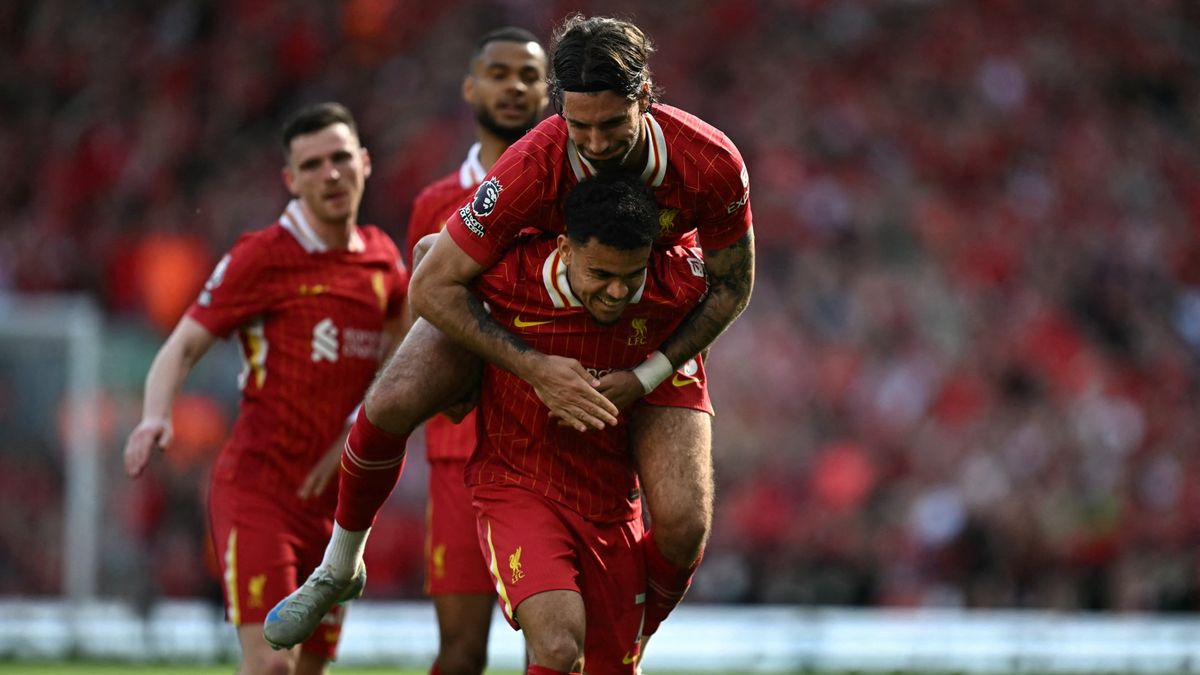 Szoboszlai két gólpasszt adott, gálázott a Liverpool – először lett magyar futballista Premier League-bajnok! (VIDEÓ)