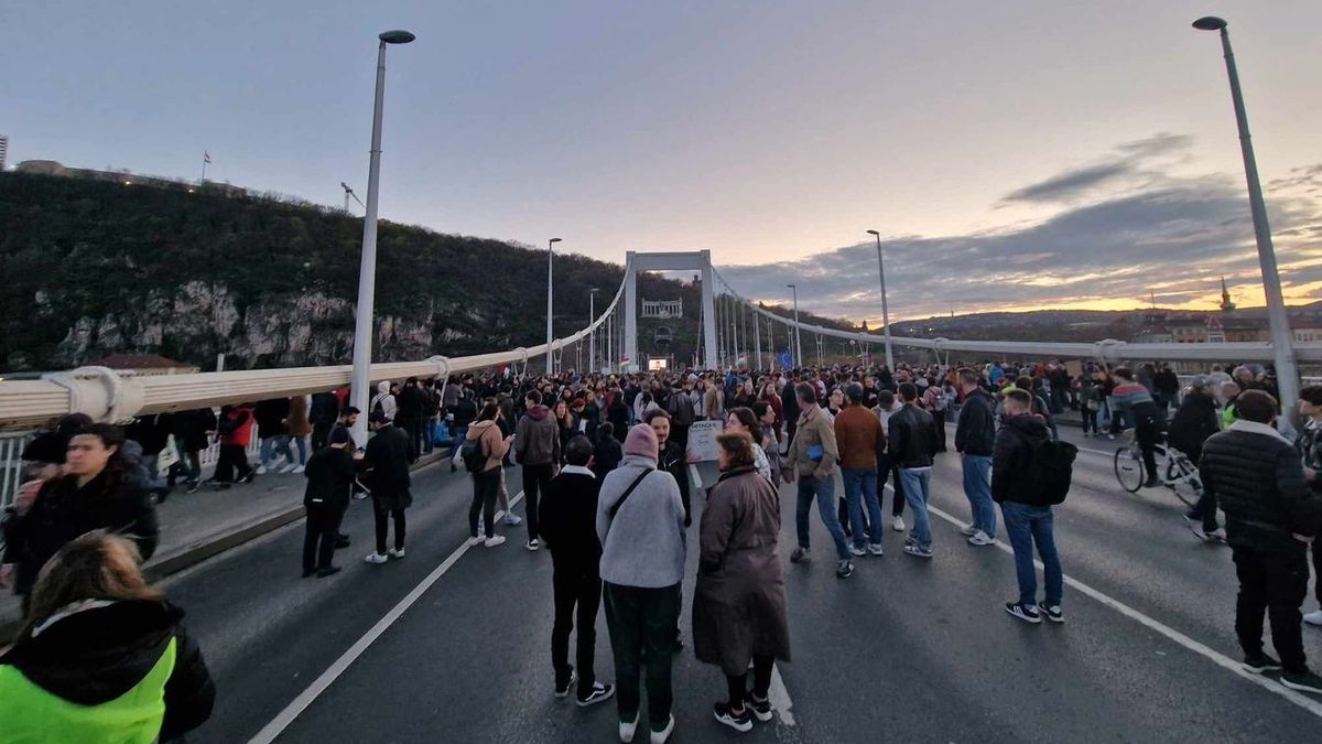 Térképen mutatjuk, hogy tud a tüntetés ideje alatt hazajutni
