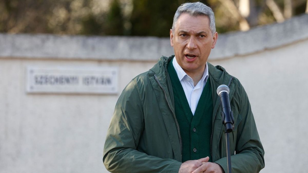 Lázár: Orbán Viktor a magyarok embere, Magyar Péter pedig a brüsszelieké (VIDEÓ)