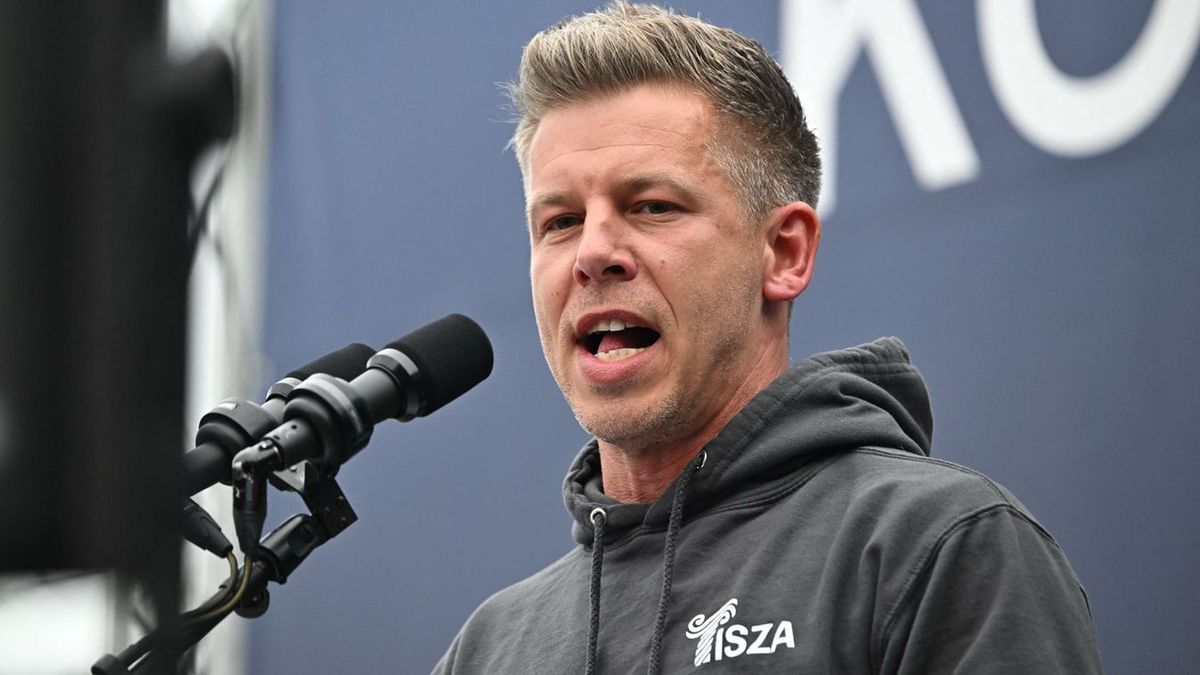 Ennyire ostoba szélhámost még nem látott a világ