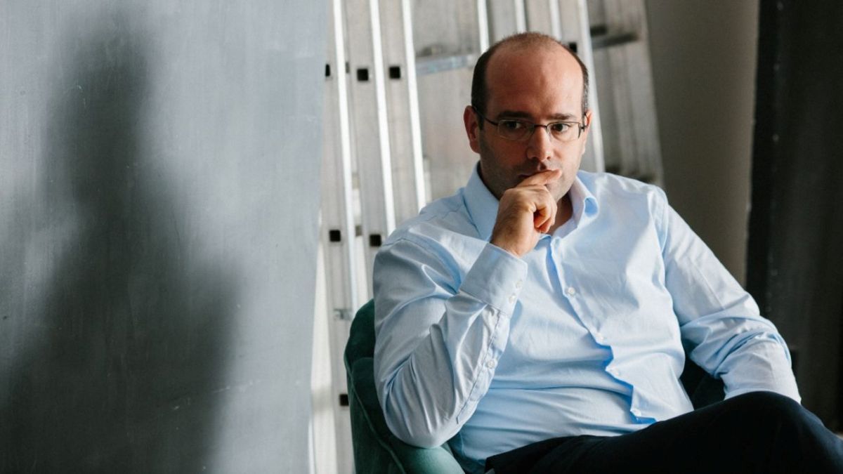 Mráz Ágoston Sámuel: Brüsszel már megtalálta a bábkormányát – és tudja is, mivel tarthatja sakkban