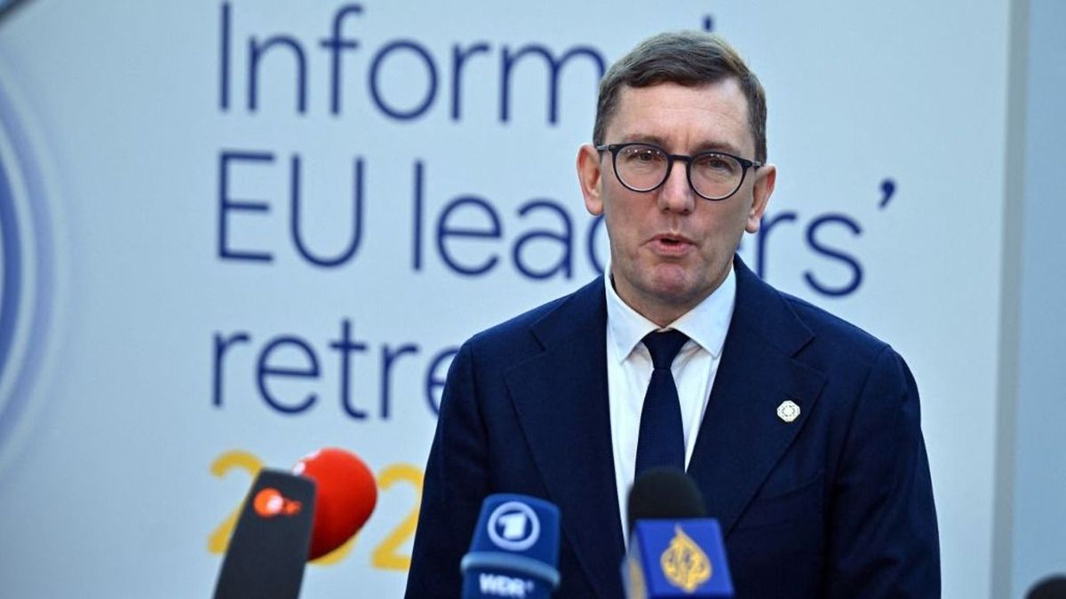 Bemondta az európai ország miniszterelnöke: katonákat küldene Ukrajnába