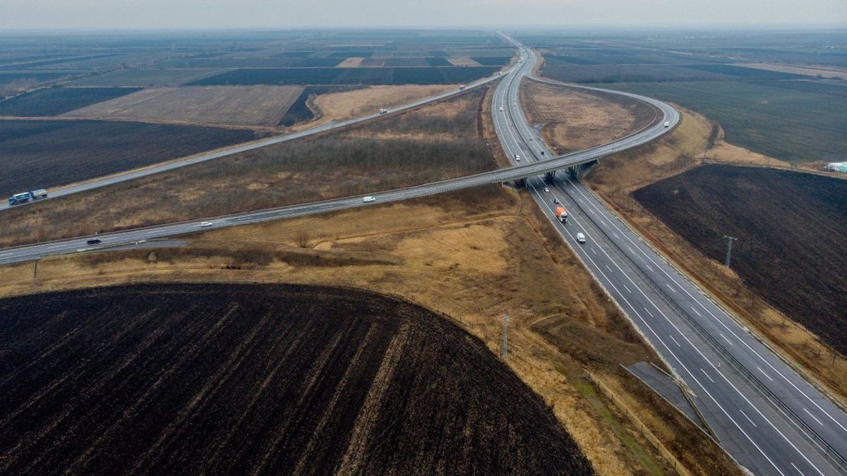 Gigantikus útépítés indul Magyarországon – Lázár bejelentette, hol indulnak a fejlesztések