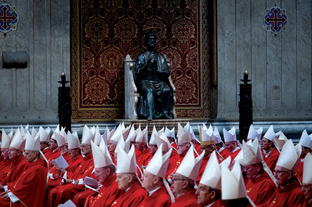 People Pay Tribute To The Late Pope Francis As Vatican Prepares For Conclave