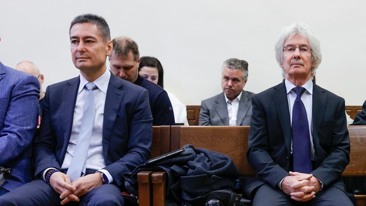 Az egyik vádlott szerint minden igaz a szocialista politikusok megvesztegetéséről a zugló parkolási ügyben