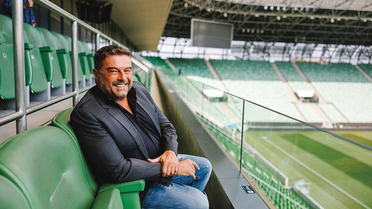 A Fradi-vezér szerint alhasi ütést kaptak, a szurkolók közül sokan olcsóbbnak tartják a külföldieket, mint a magyarokat