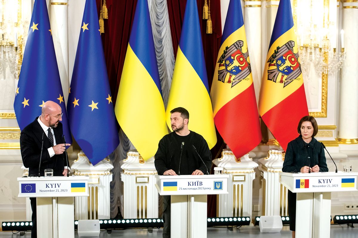 Ukraine's,President,Volodymyr,Zelenskiy,,Moldova's,President,Maia,Sandu,And,President