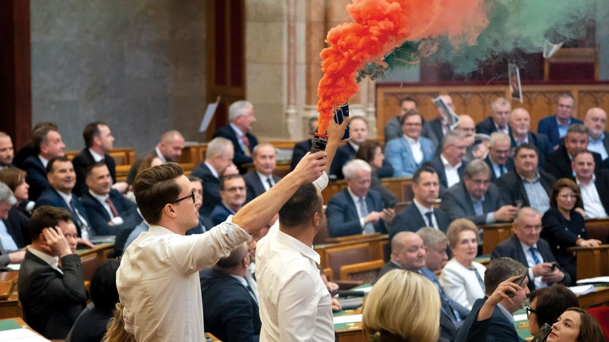 Jöjjön a hvg-s Móricka védekezés!