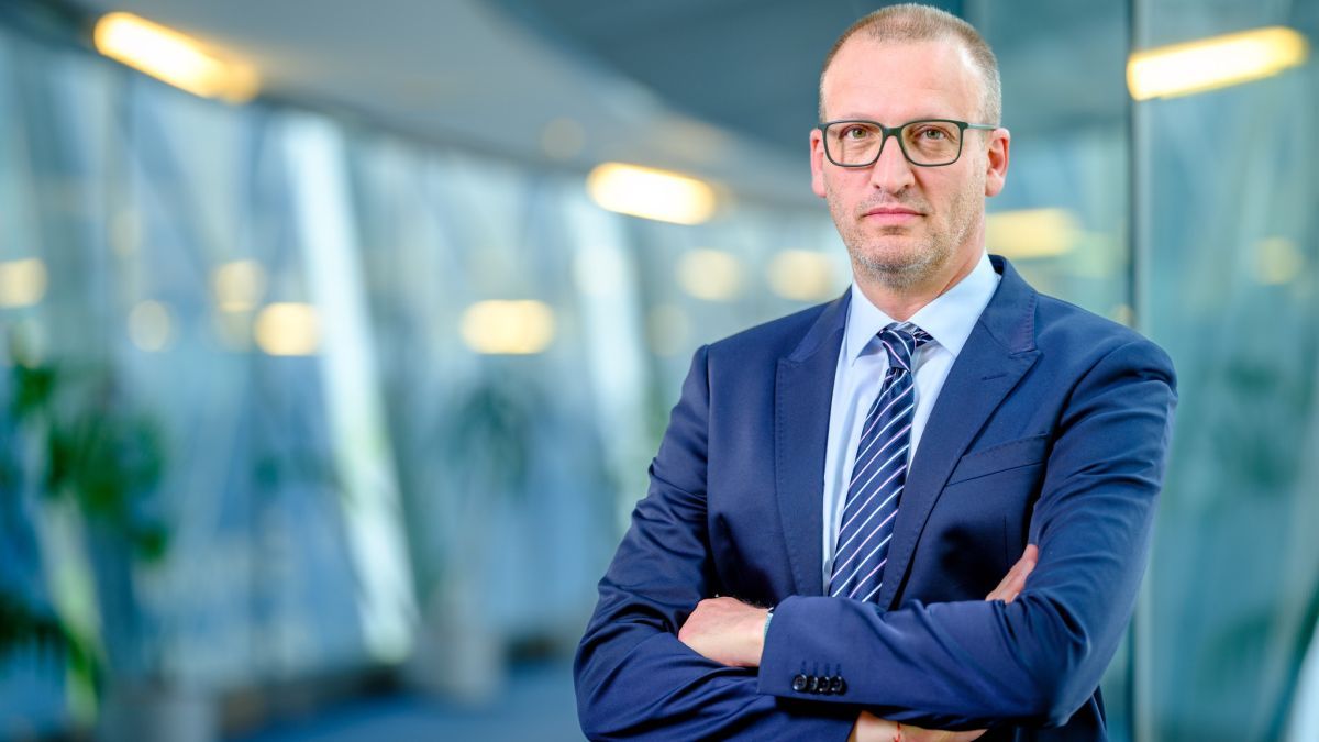 Kollár Kinga után Magyar Péter újabb embere követelte, hogy Brüsszel lépjen fel Magyarországgal szemben