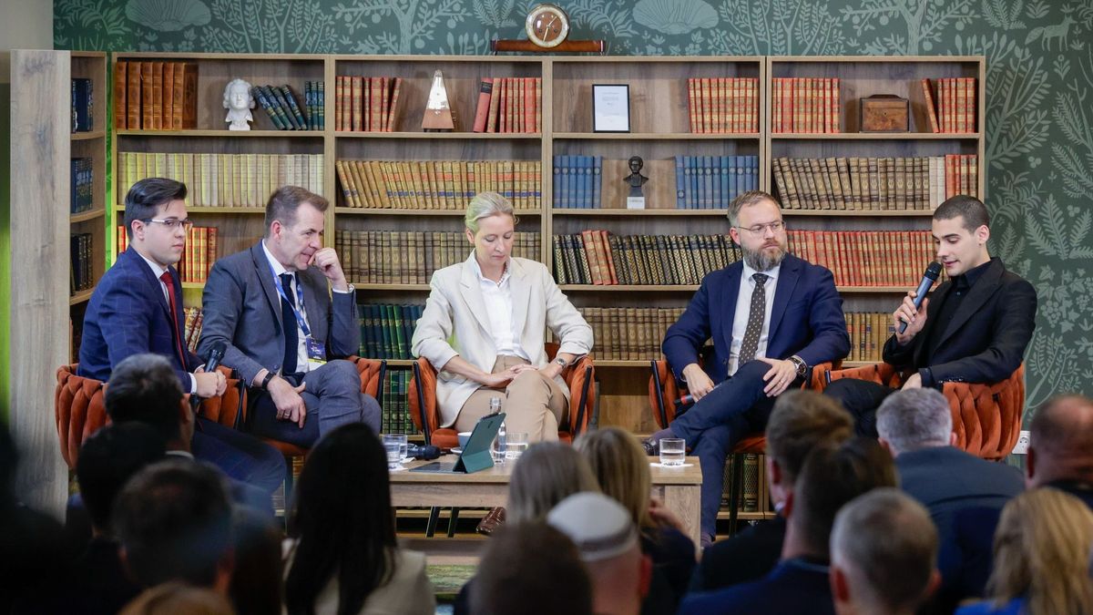 Politikai földrengés
