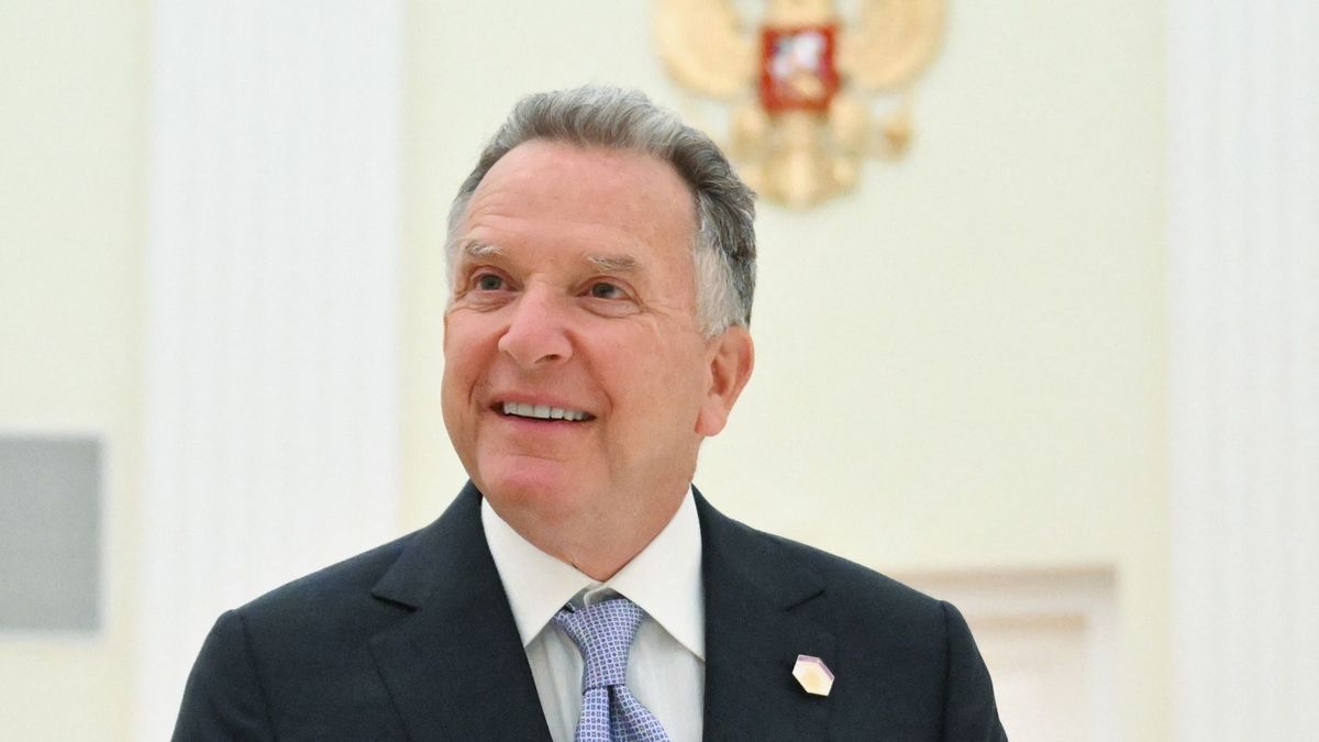 „Ez egy idióta” – Washingtonban aggódnak Trump főtárgyalója miatt