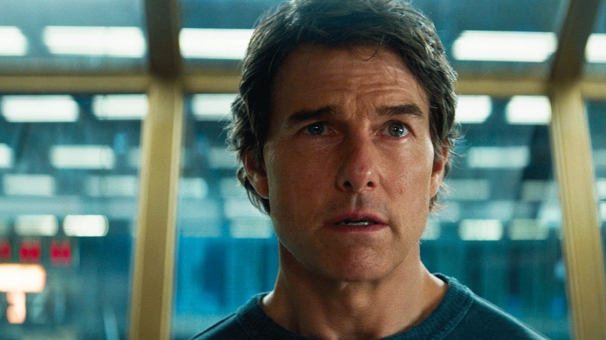 Mind a nyolcmilliárd ember sorsa a hatvankét éves Tom Cruise vállain pihen, de az a helyzet, hogy jól áll neki – Mission: Impossible – A végső leszámolás