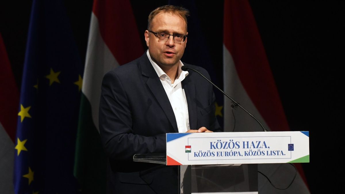 „Úgy hazudik, hogy Magyar Péter hozzá képest kezdő nagyotmondó” – kibuktak az ellenzéki polgármesterre