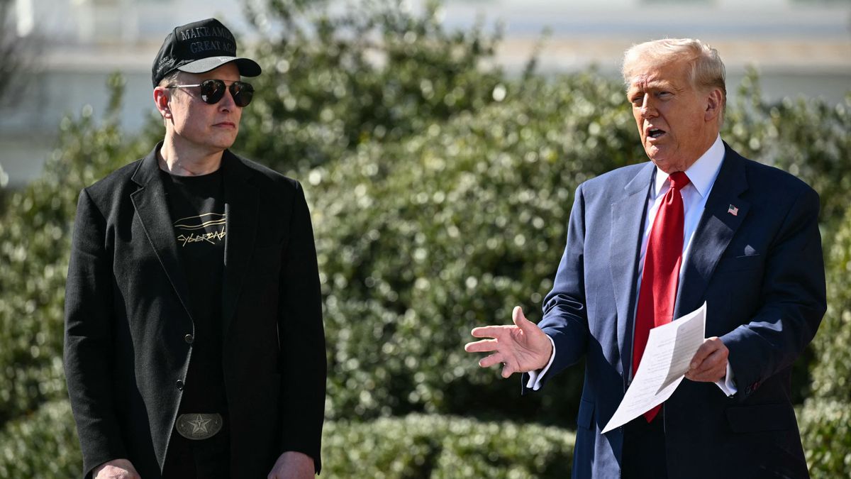 Ez a nap is eljött: Elon Musk otthagyja Donald Trumpot és a Fehér Házat