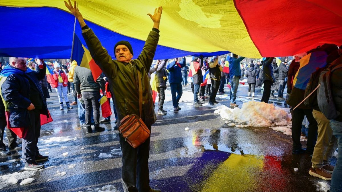 Áll a bál Romániában: elburjánzottak a szélsőséges eszmék, nagy erőkkel nyomoz a rendőrség