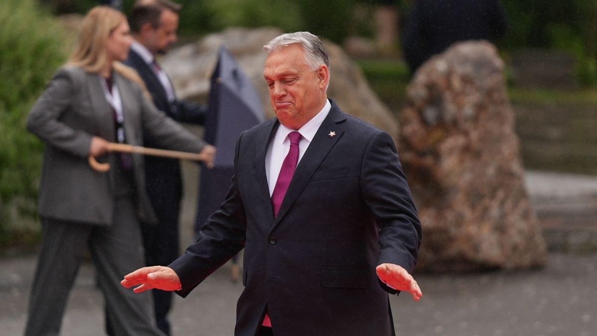 Macron, Erdogan, Merz – velük találkozott Orbán Viktor Tiranában (GALÉRIA)