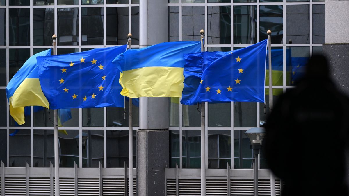 Uniós felmérés: a magyar társadalom zöme hallani sem akar az ukrán EU-csatlakozásról