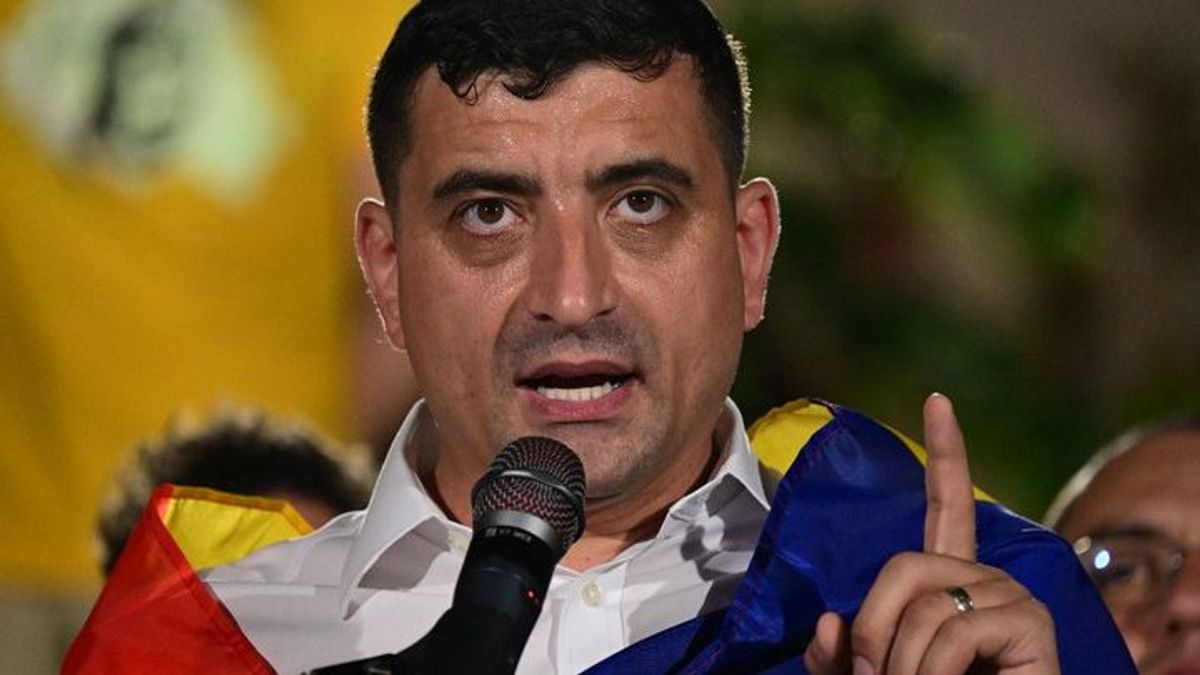 Erdélyi magyar ember Simionra nem szavaz! – Messziről bűzlik a mögöttes erők szekus gúnyája