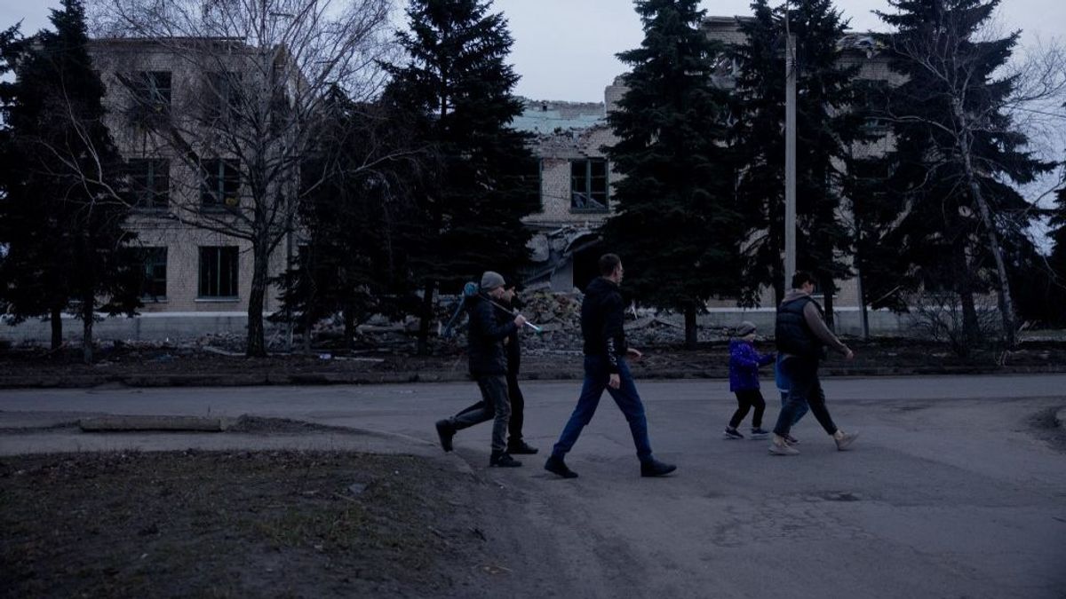 Borús jövőkép Ukrajnából – a fiatalok negyede (!) fontolgatja az elvándorlást