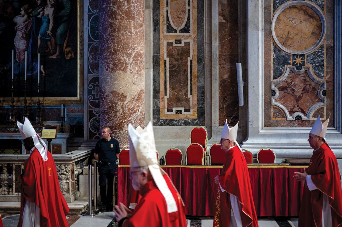 People Pay Tribute To The Late Pope Francis As Vatican Prepares For Conclave
