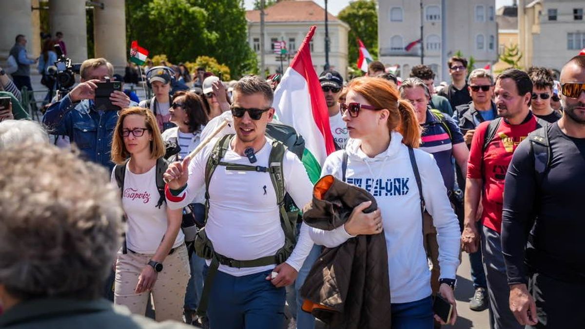 Sötét jövőt jósol Erdélybe vezető országjárása kapcsán a műsorvezető Magyar Péternek