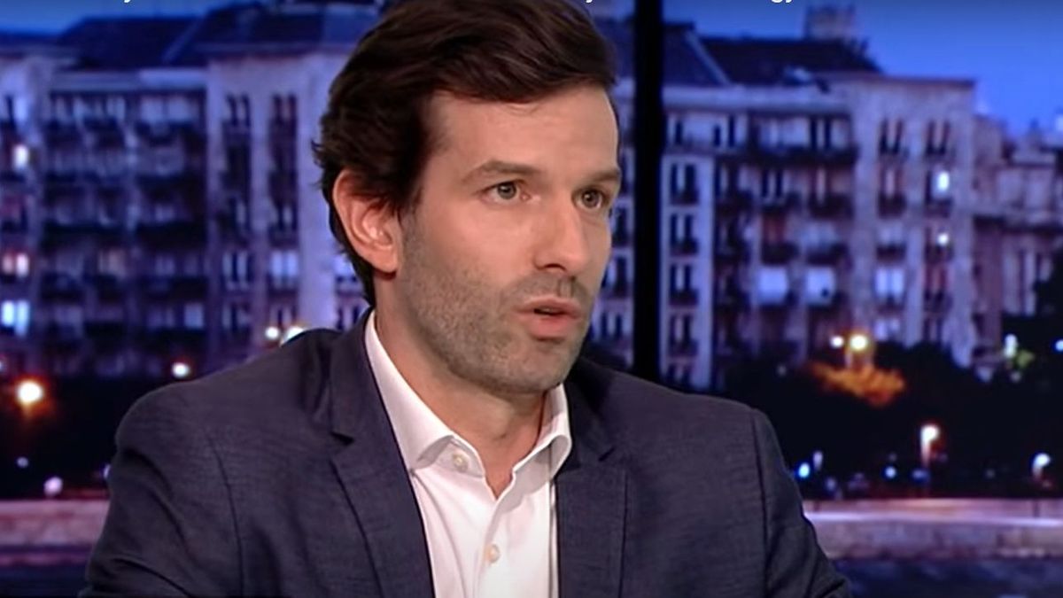 „A történelem jó oldalára” állítaná a Momentumot Fekete-Győr András (VIDEÓ)