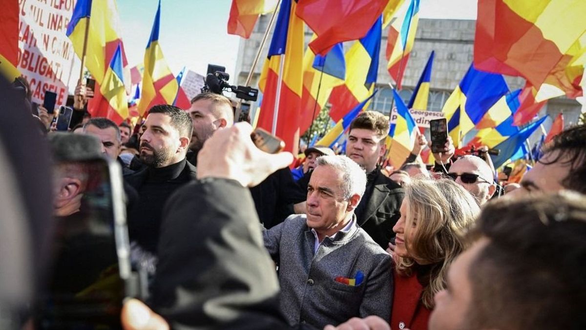 Ünnepelt népvezérből bukott antihős – Georgescutól búcsúzunk