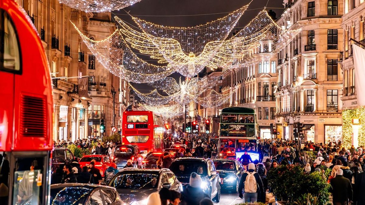 Döntött a Választási Bizottság: népszavazással tehetjük munkaszüneti nappá december 24-ét