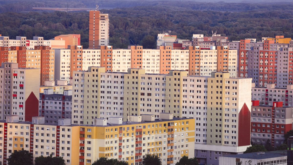 Felpörgött az ingatlanbiznisz, felpörgött a Szlovák Földalap – nagyüzemben koboznak el földeket magyar örökösöktől!
