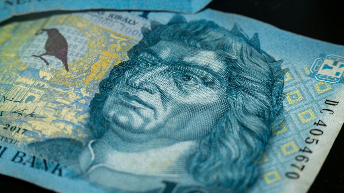 Nincs megállás: tovább erősödik a forint a csütörtöki bejelentések után